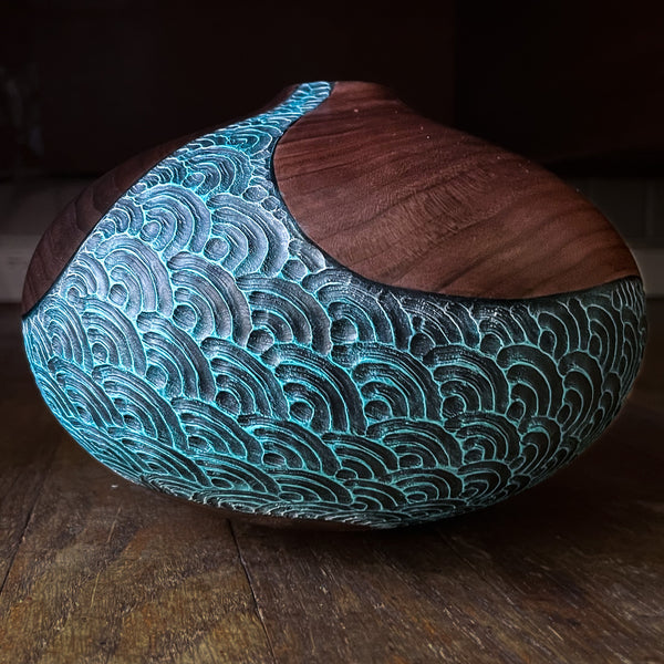 Blue Waves In Mocha